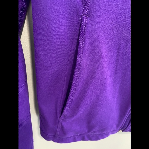 Under Armour zippered jacket purple small - Picture 3 of 4